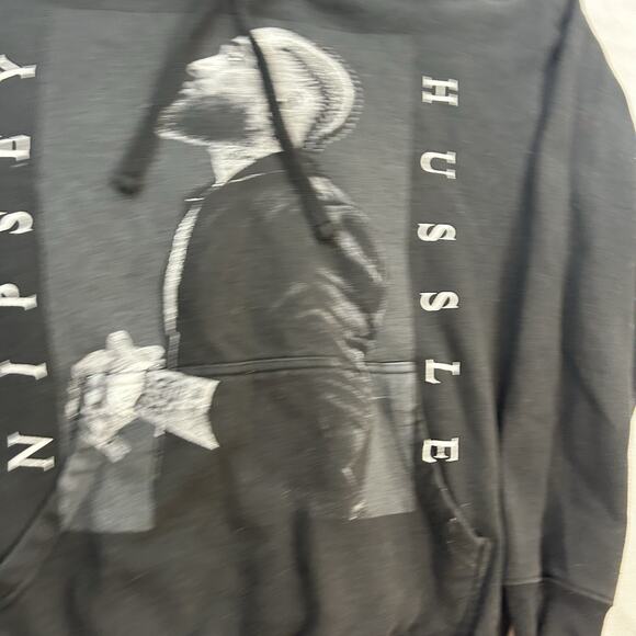 Nipsey Hussle Pulloever Black Hoodie Size Small Hip Hop Rap - Picture 2 of 6